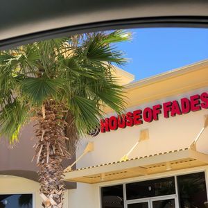 Meet your Posher, Wesley